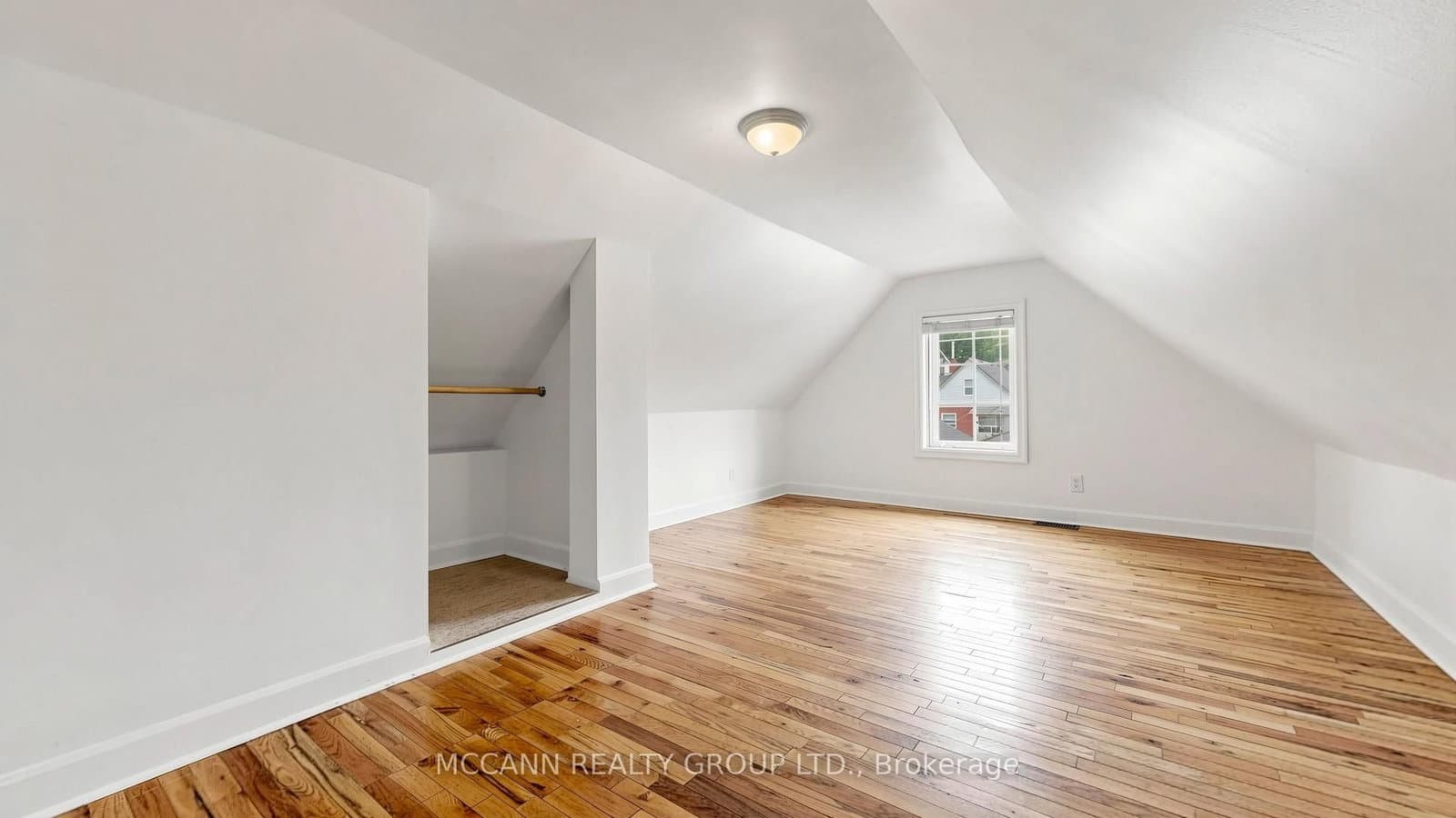 384 Whitmore Avenue thumbnail 13