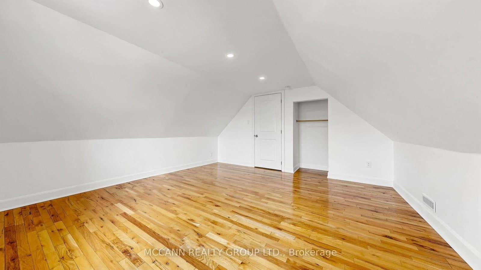 384 Whitmore Avenue thumbnail 20