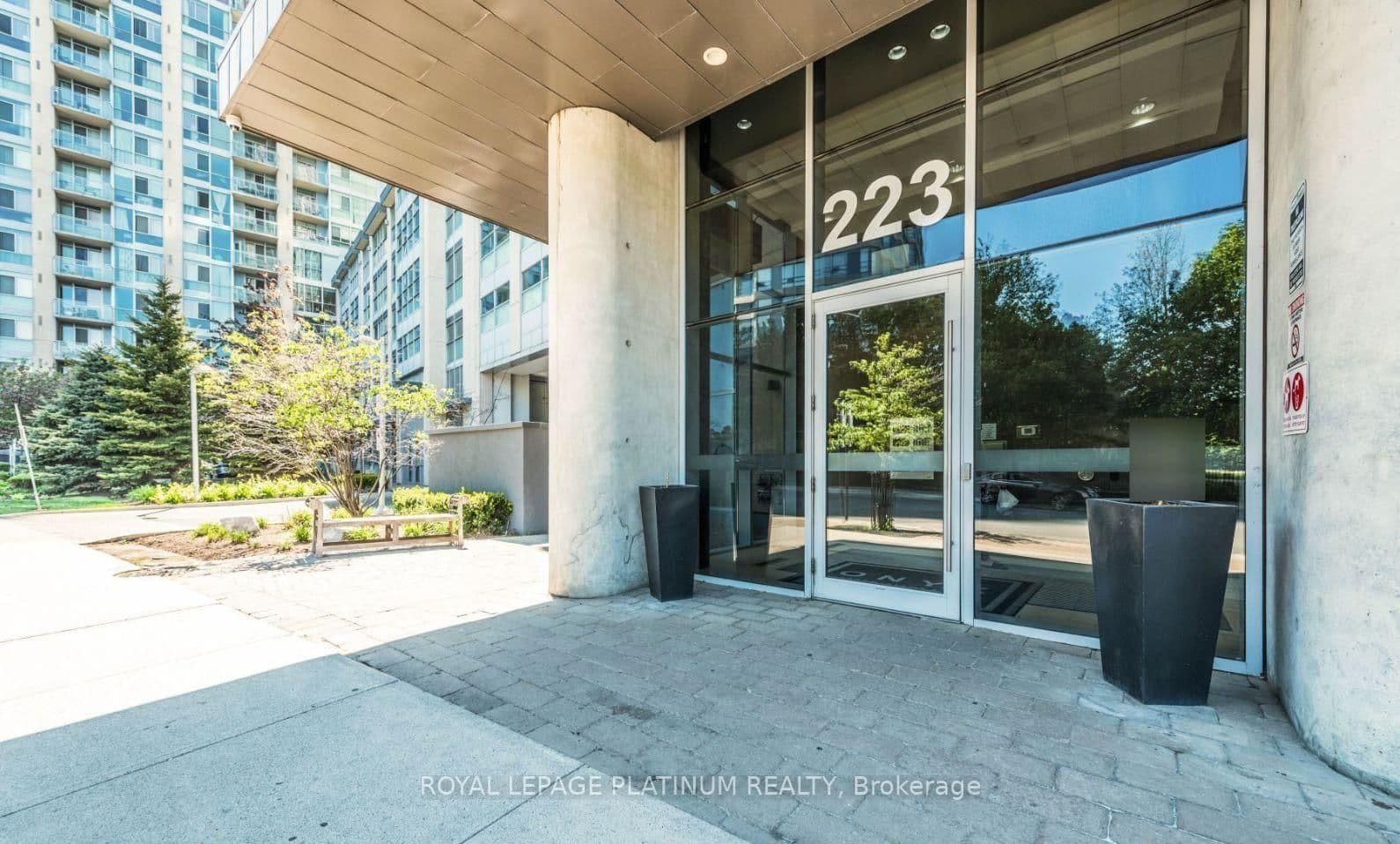 223 Webb Drive, Unit 1202 thumbnail 3