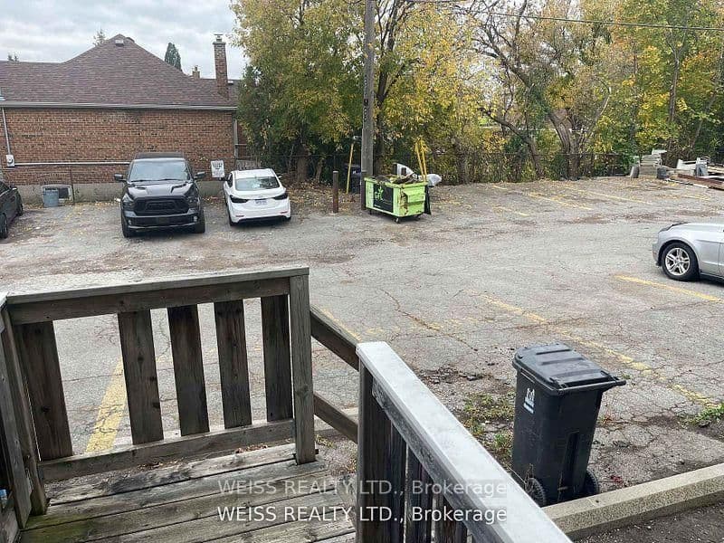 332 Marlee Avenue thumbnail 3
