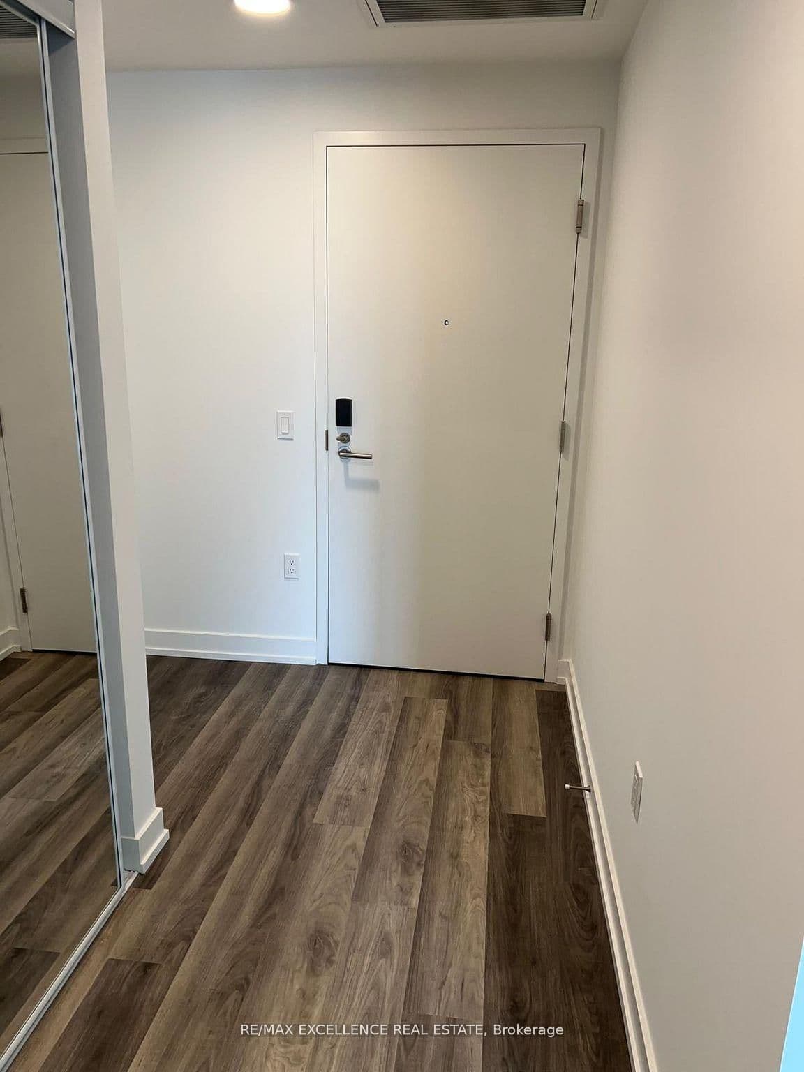 6 Chartwell Road, Unit 608 thumbnail 3