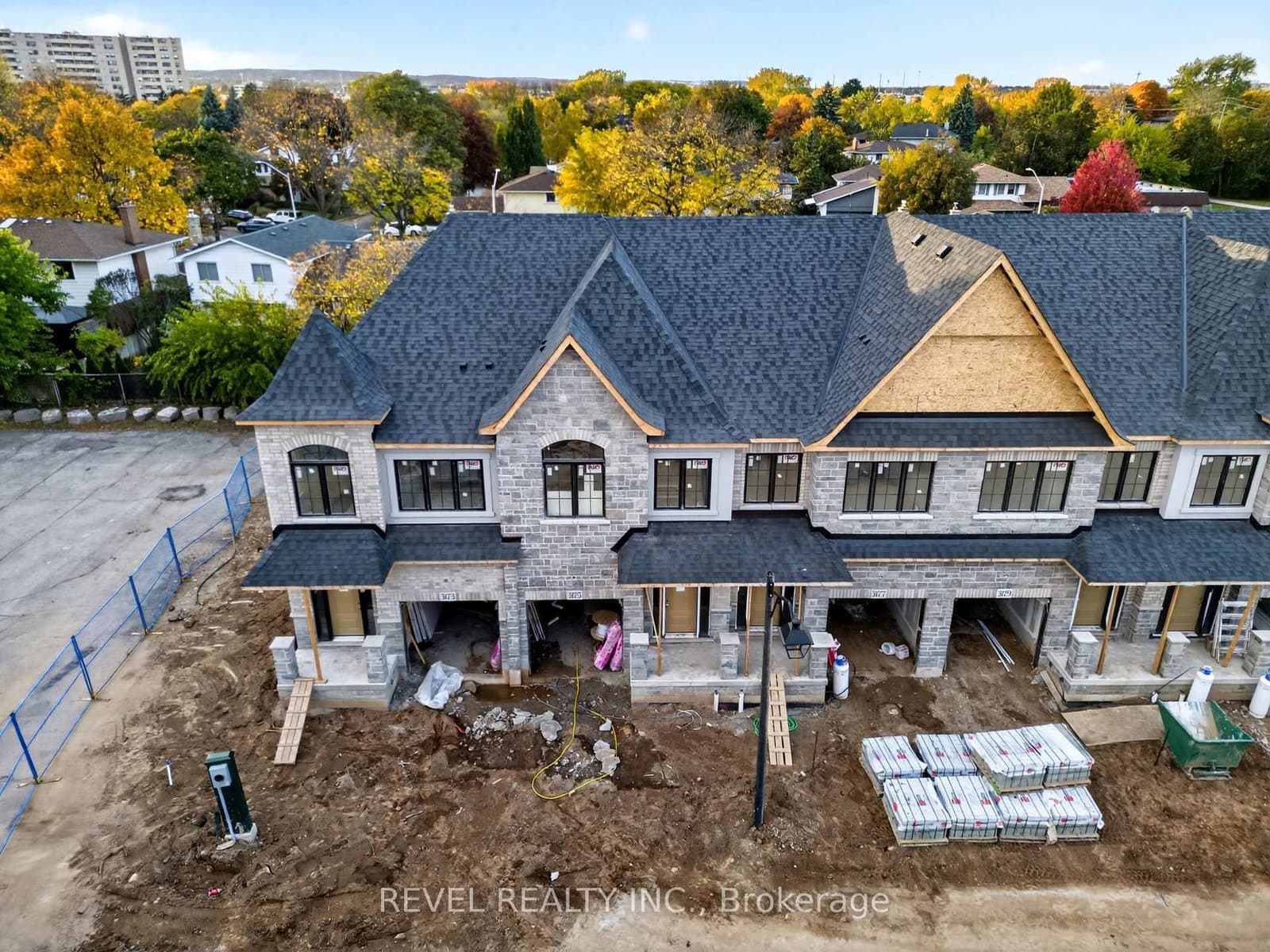 3175 Maplehill Drive thumbnail 11
