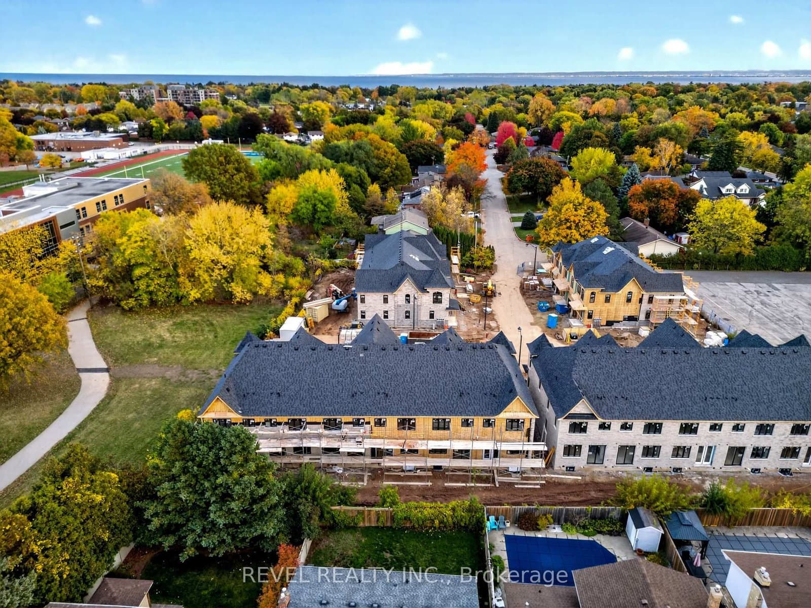 3191 Maplehill Drive thumbnail 12