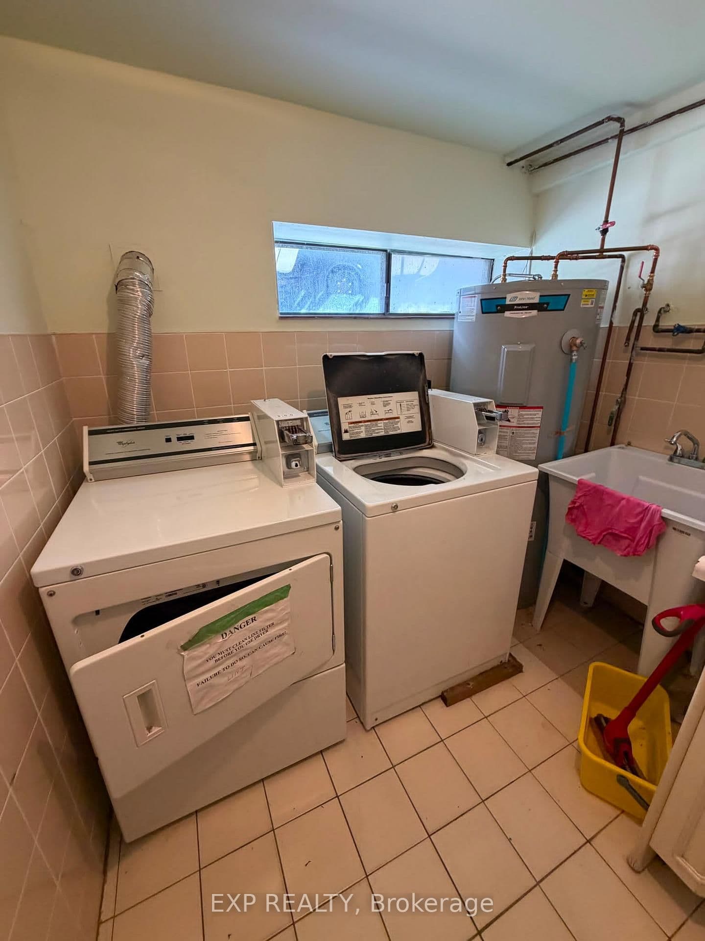 677 Durie Street, Unit 4 thumbnail 16