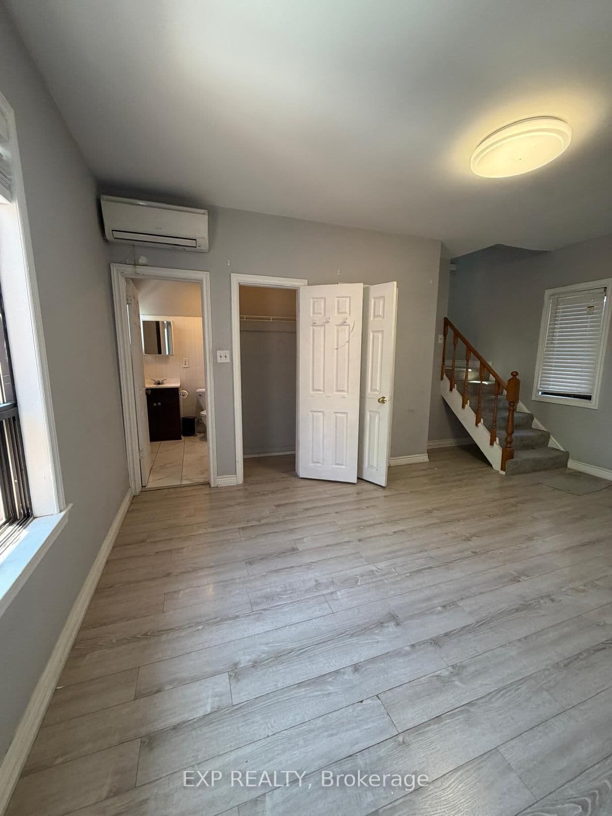 677 Durie Street, Unit 4 thumbnail 6