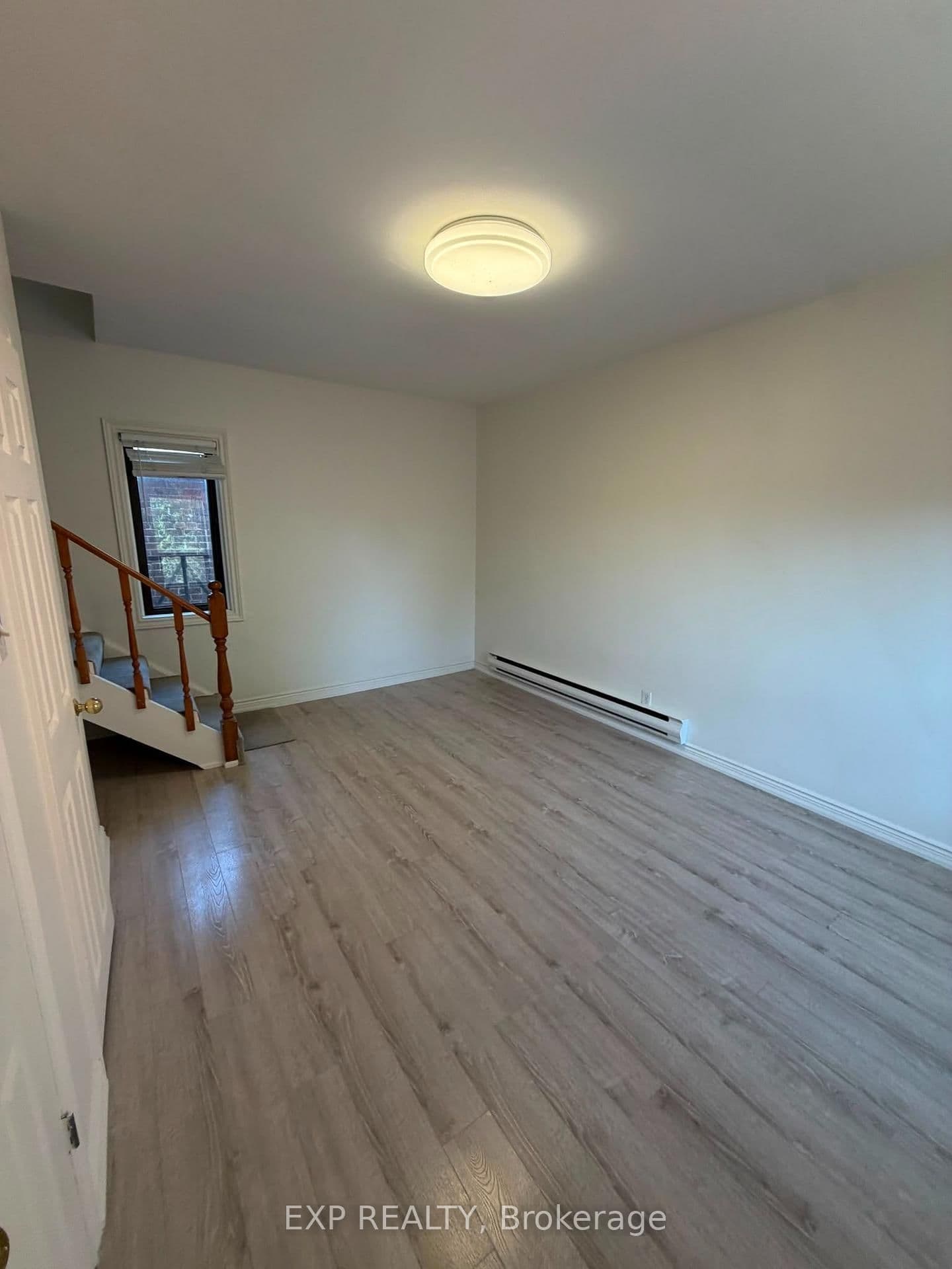 677 Durie Street, Unit 4 thumbnail 9