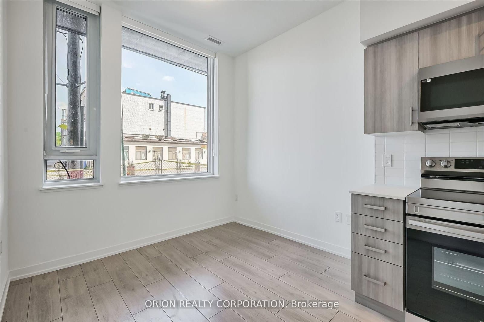 556 Marlee Avenue, Unit 110 thumbnail 13