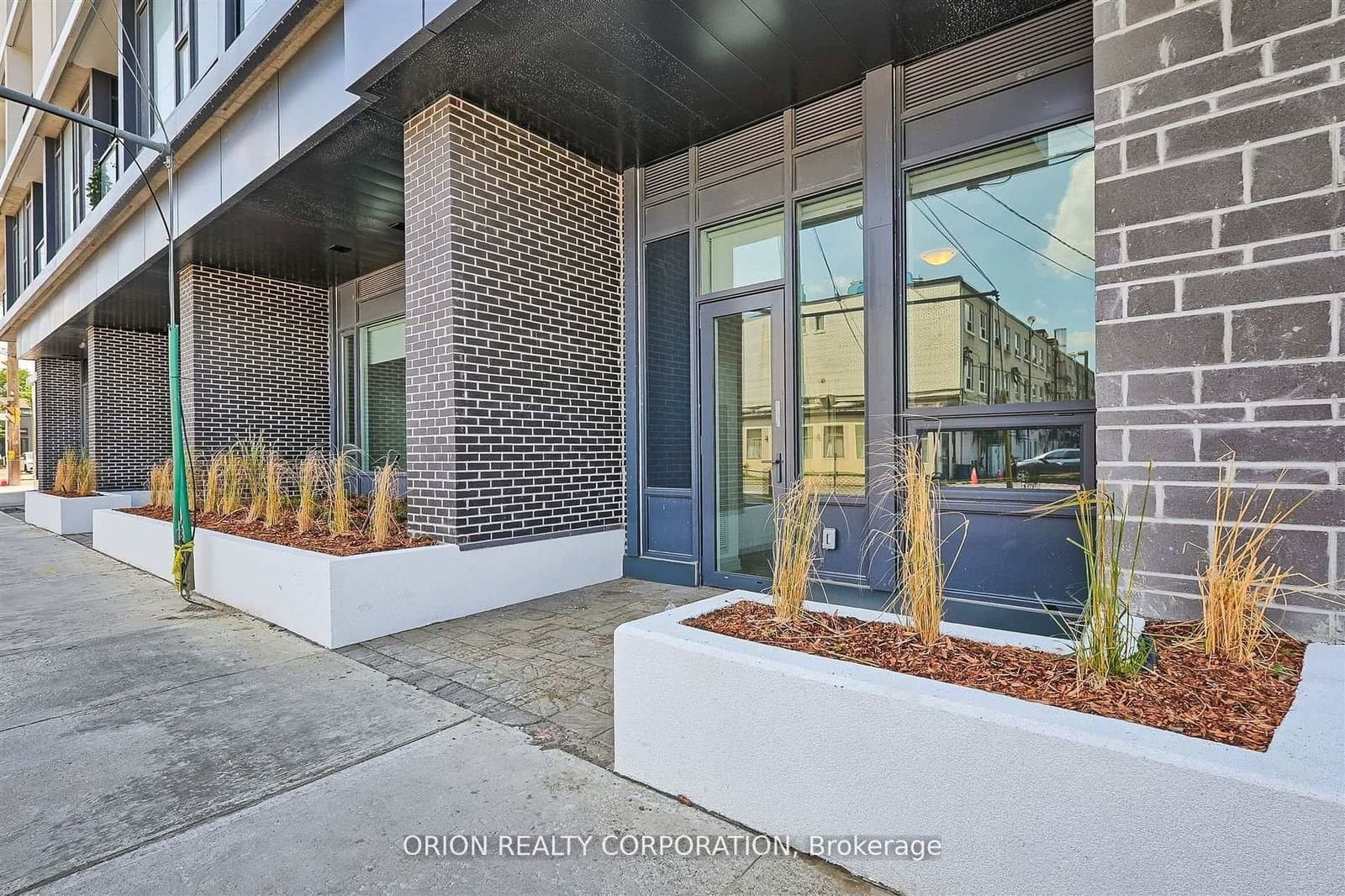 556 Marlee Avenue, Unit 110 thumbnail 25