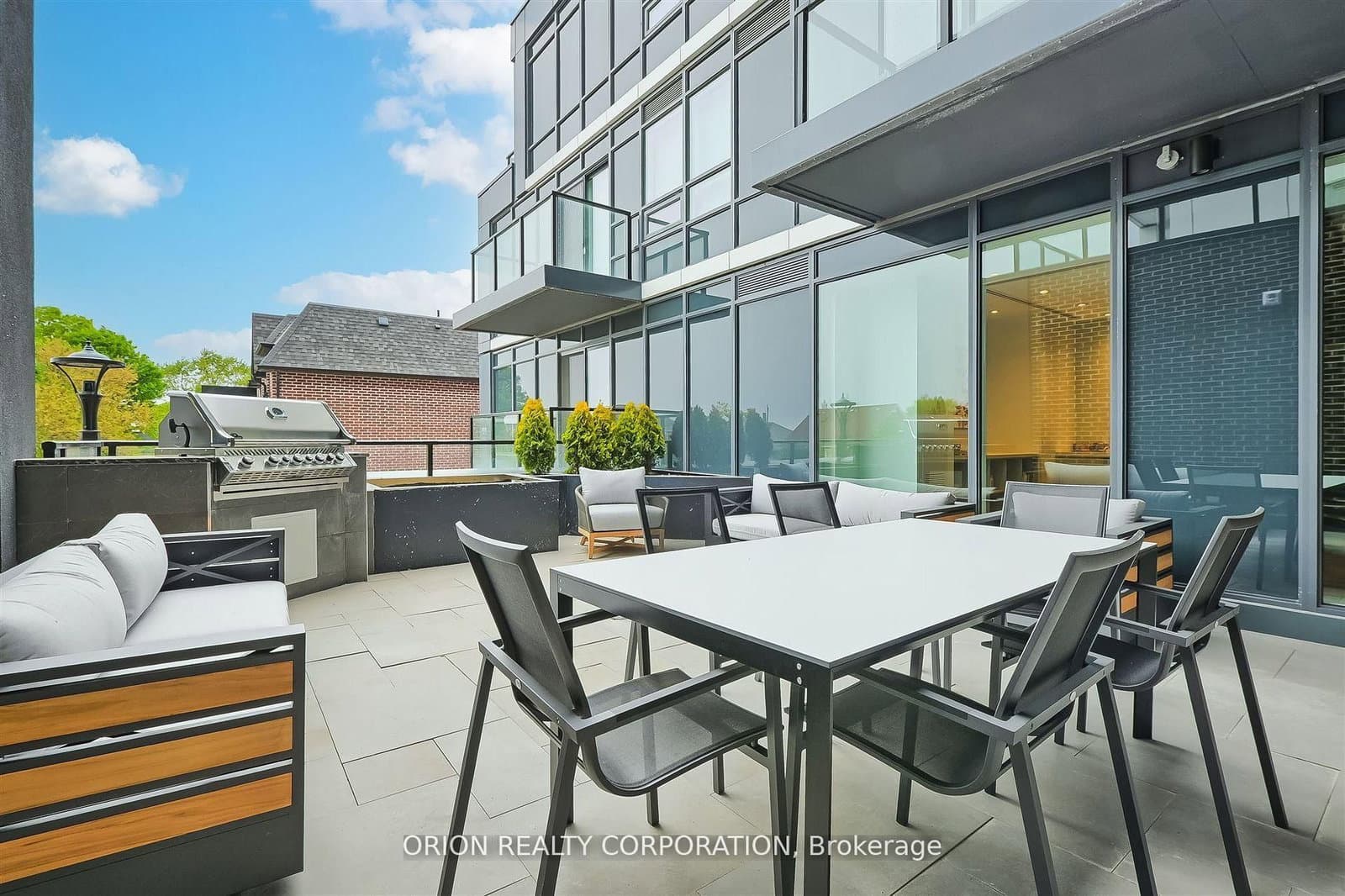 556 Marlee Avenue, Unit 110 thumbnail 30