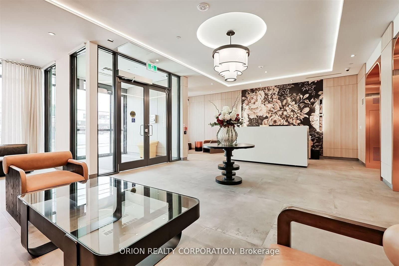 556 Marlee Avenue, Unit 110 thumbnail 4