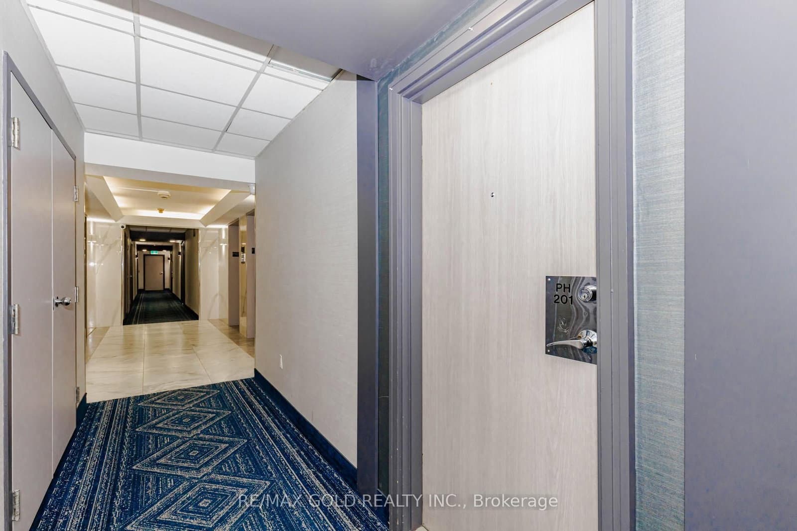 325 Webb Drive, Unit PH 201 thumbnail 13