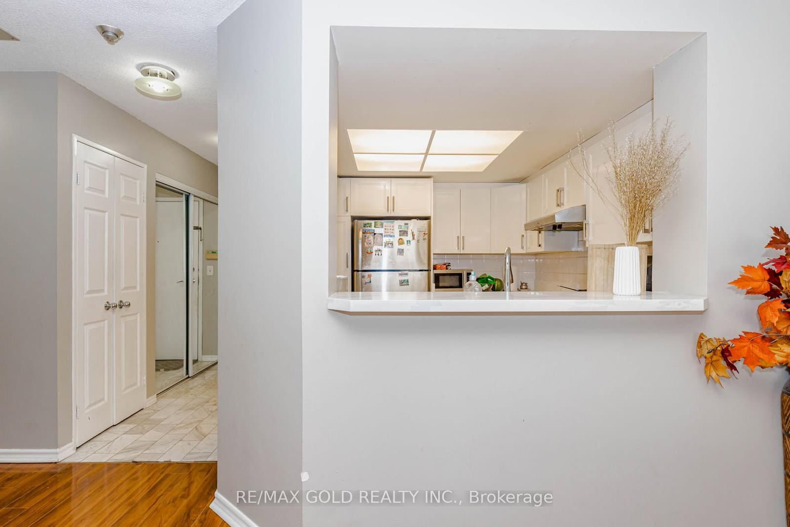 325 Webb Drive, Unit PH 201 thumbnail 16