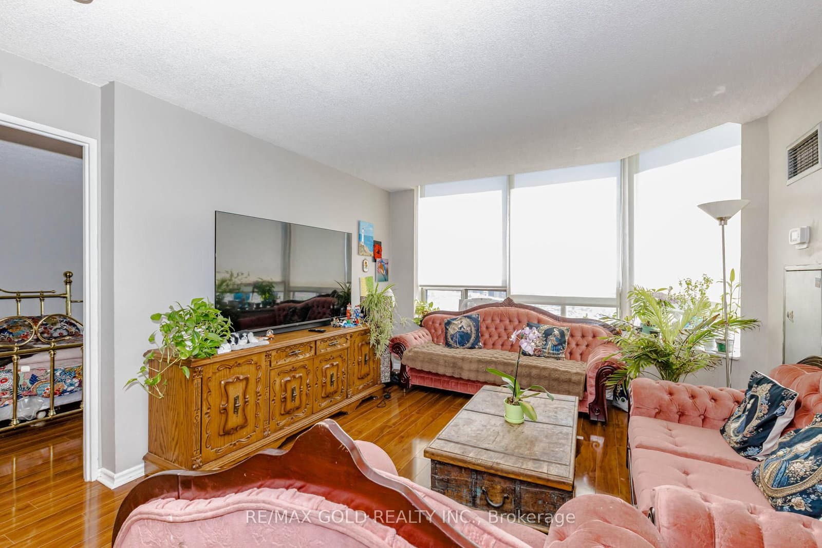 325 Webb Drive, Unit PH 201 thumbnail 26