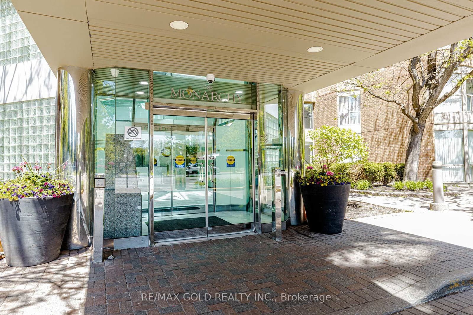 325 Webb Drive, Unit PH 201 thumbnail 8