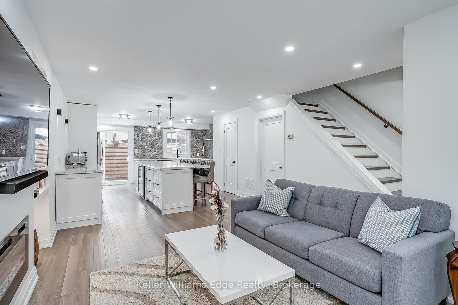 3049 Glencrest Road, Unit 32 thumbnail 10
