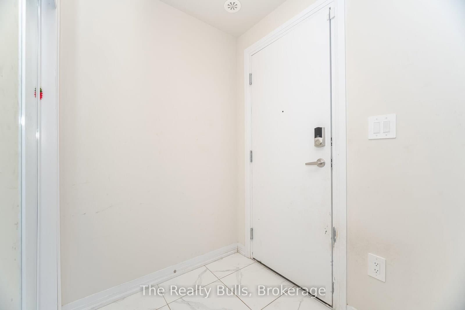 1589 Rose Way, Unit 119 thumbnail 12