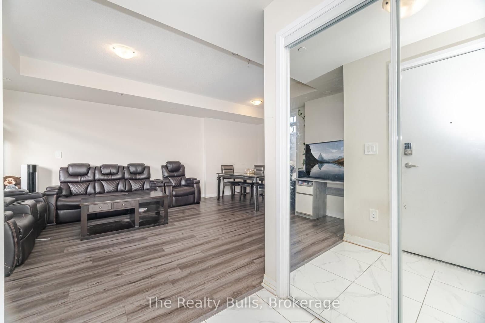 1589 Rose Way, Unit 119 thumbnail 14