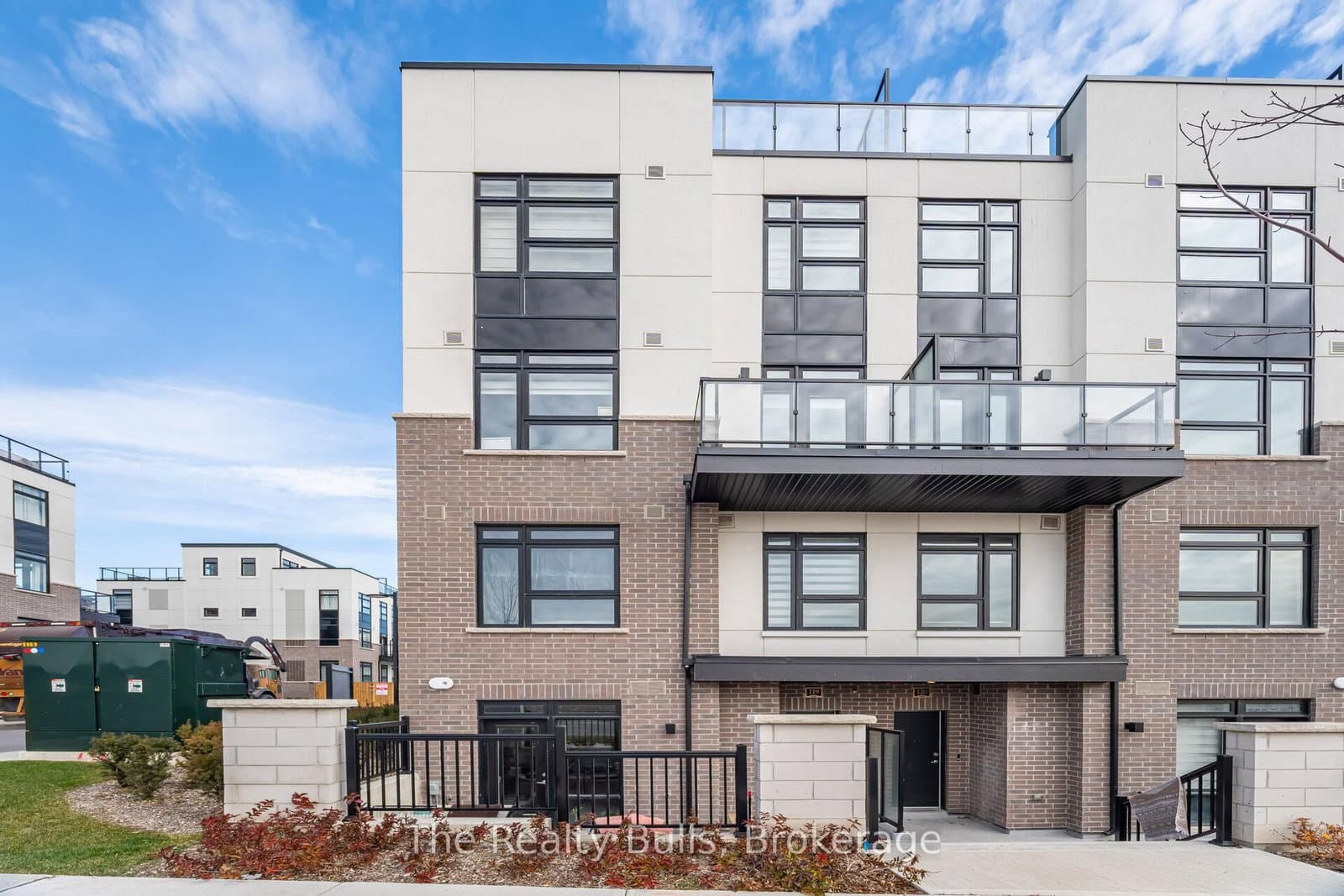 1589 Rose Way, Unit 119 thumbnail 2
