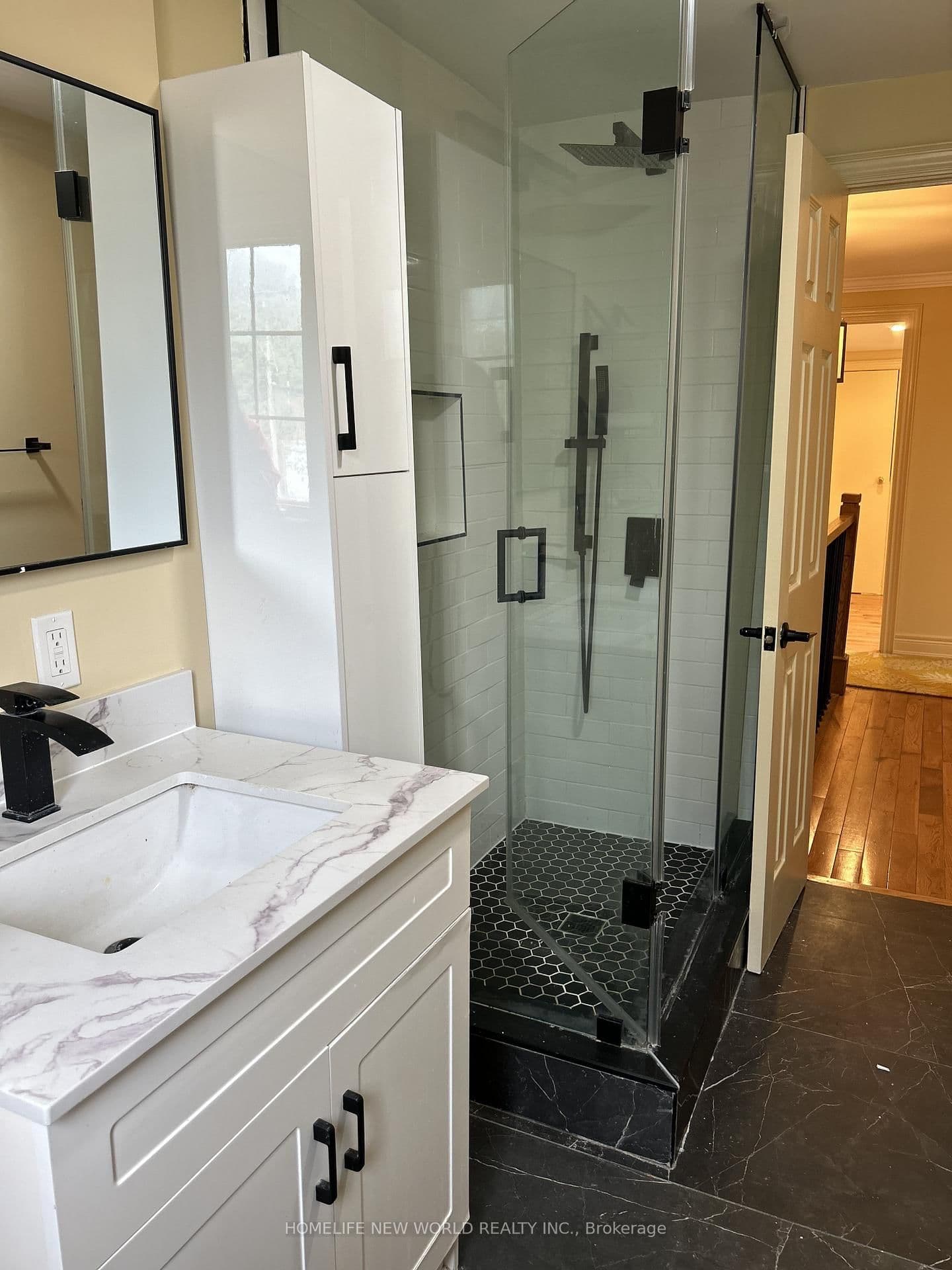 11 Humber Boulevard, Unit upper thumbnail 8