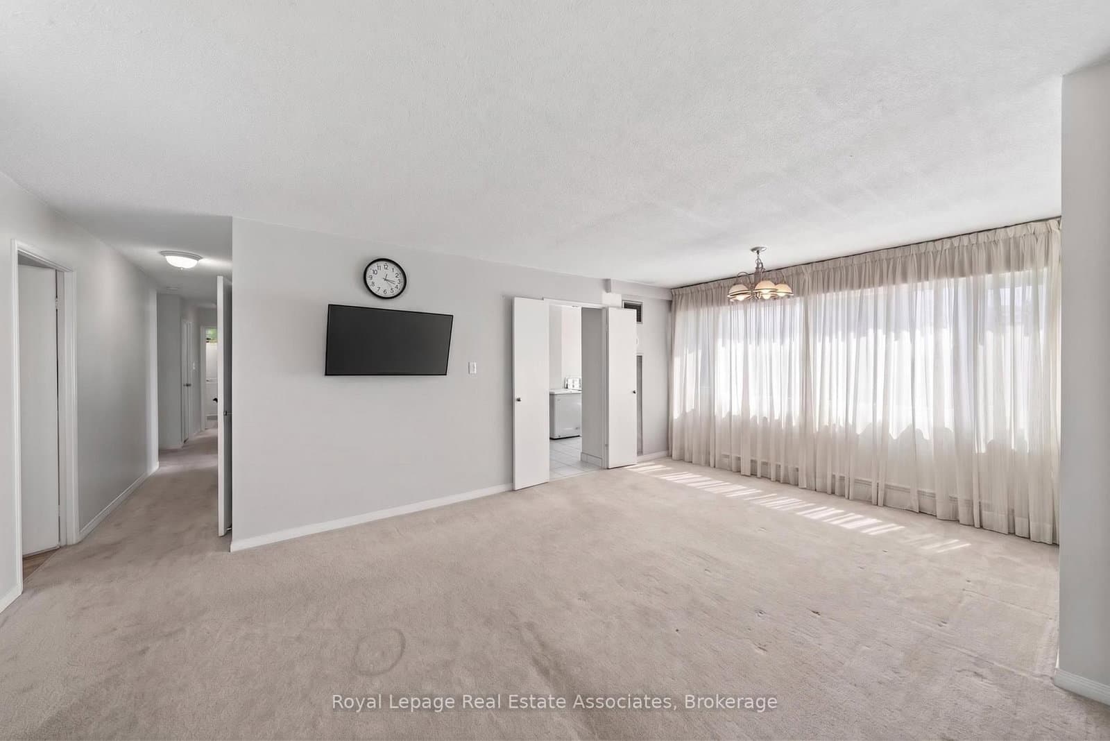 1580 Mississauga Valley Boulevard, Unit 901 thumbnail 6