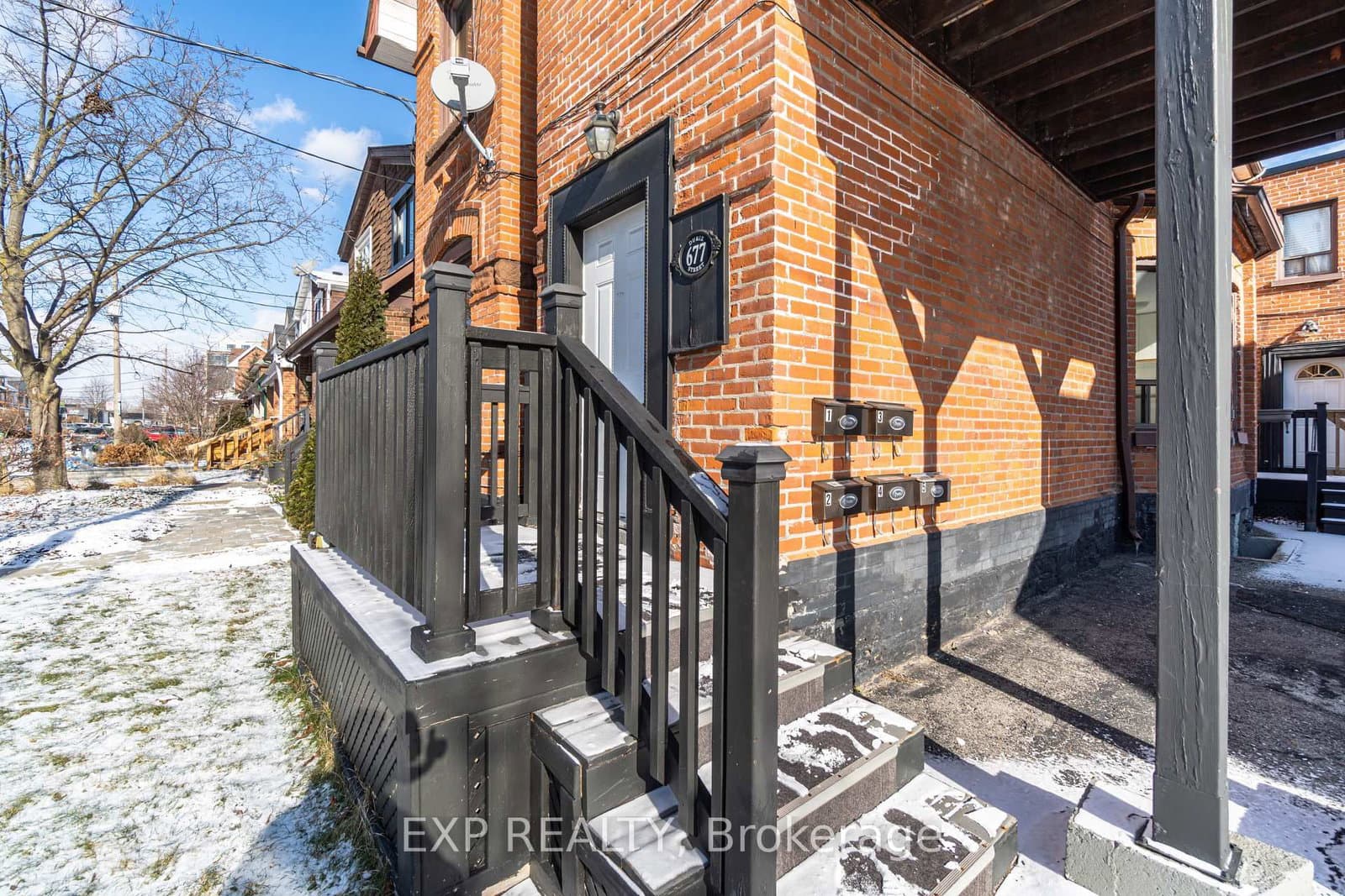 677 Durie Street, Unit 3 thumbnail 4