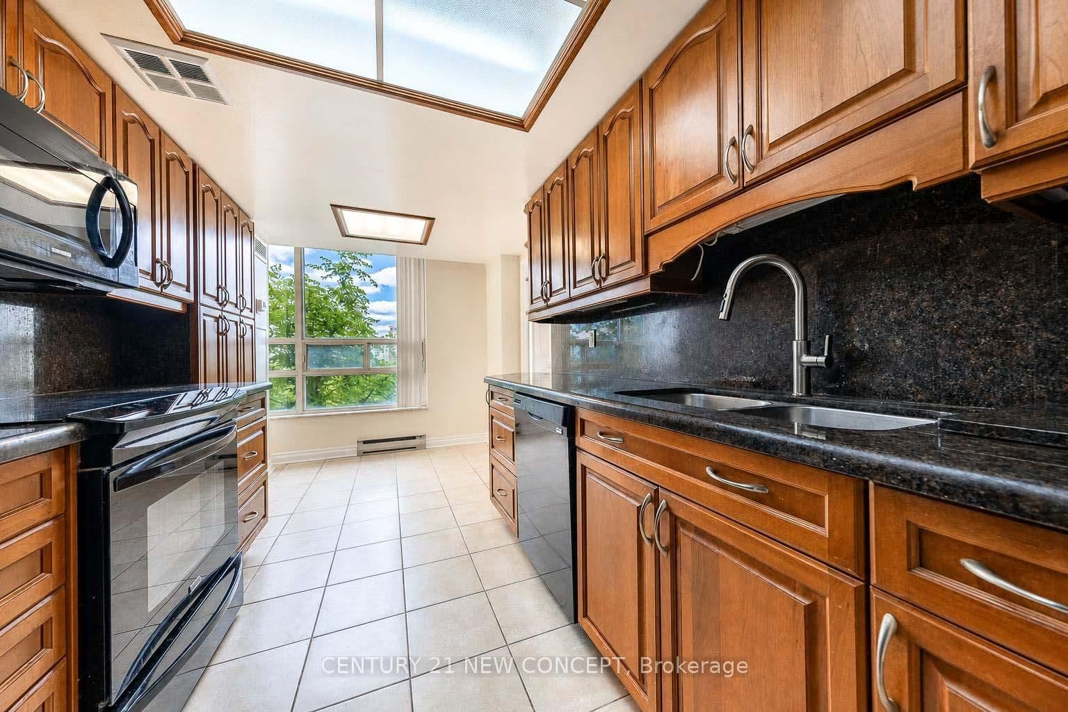 250 Webb Drive, Unit 604 thumbnail 11