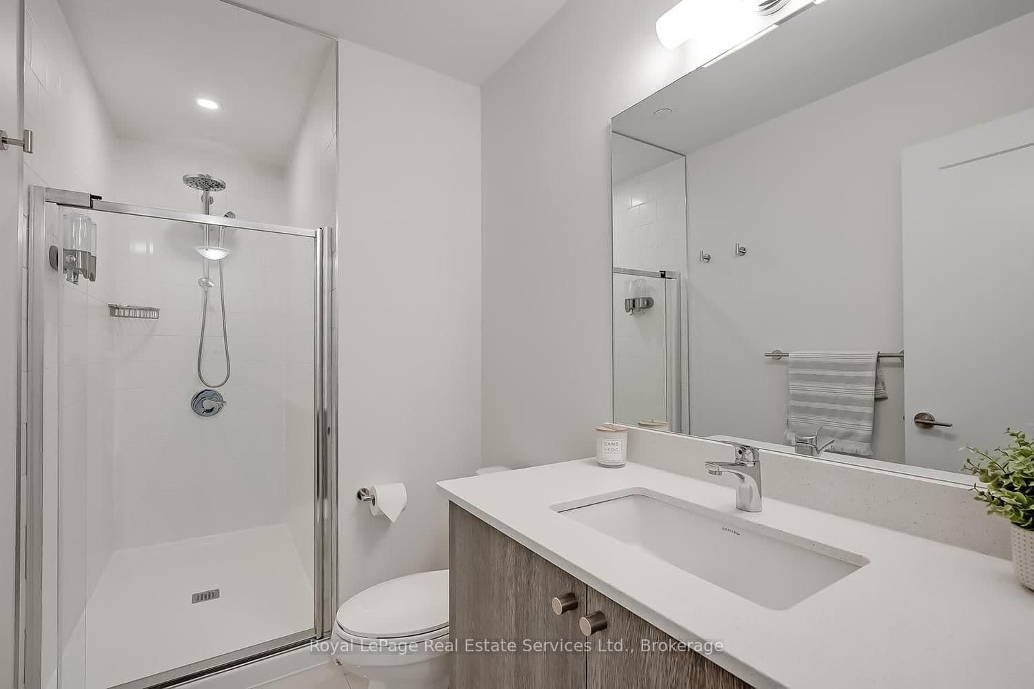 665 Cricklewood Drive, Unit 723 thumbnail 19
