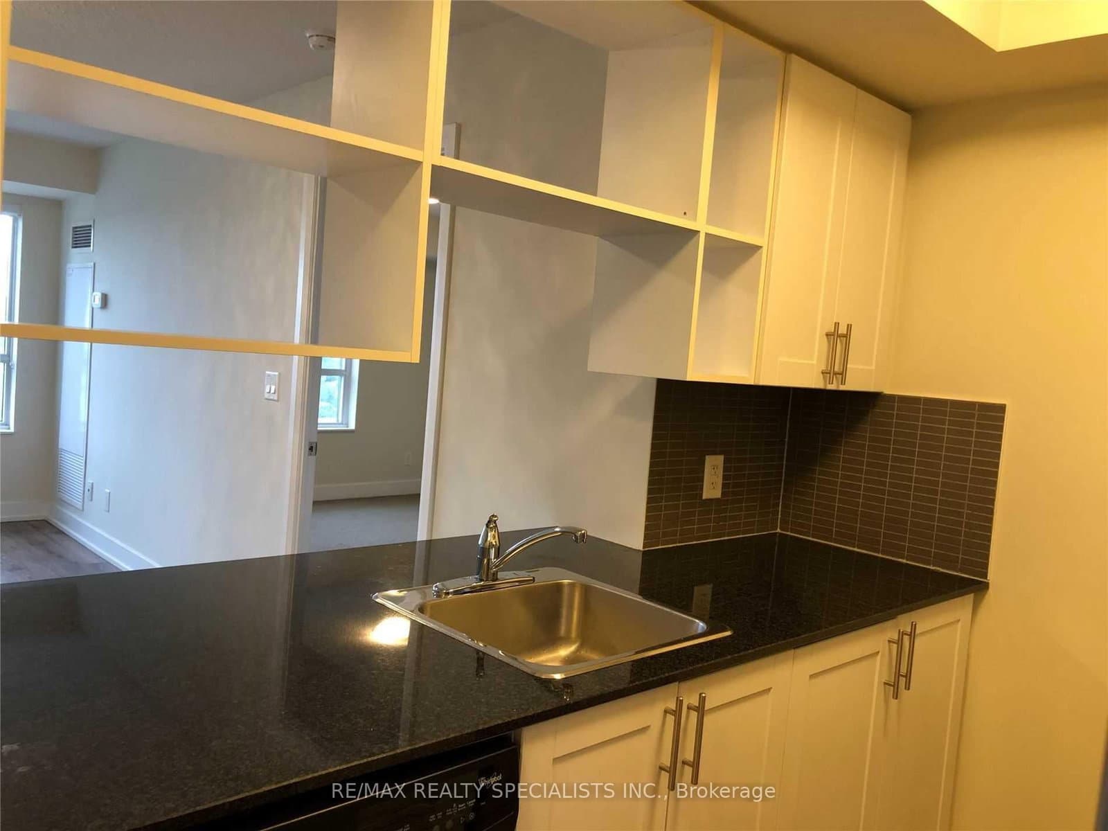 6 Eva Road, Unit 1007 thumbnail 11