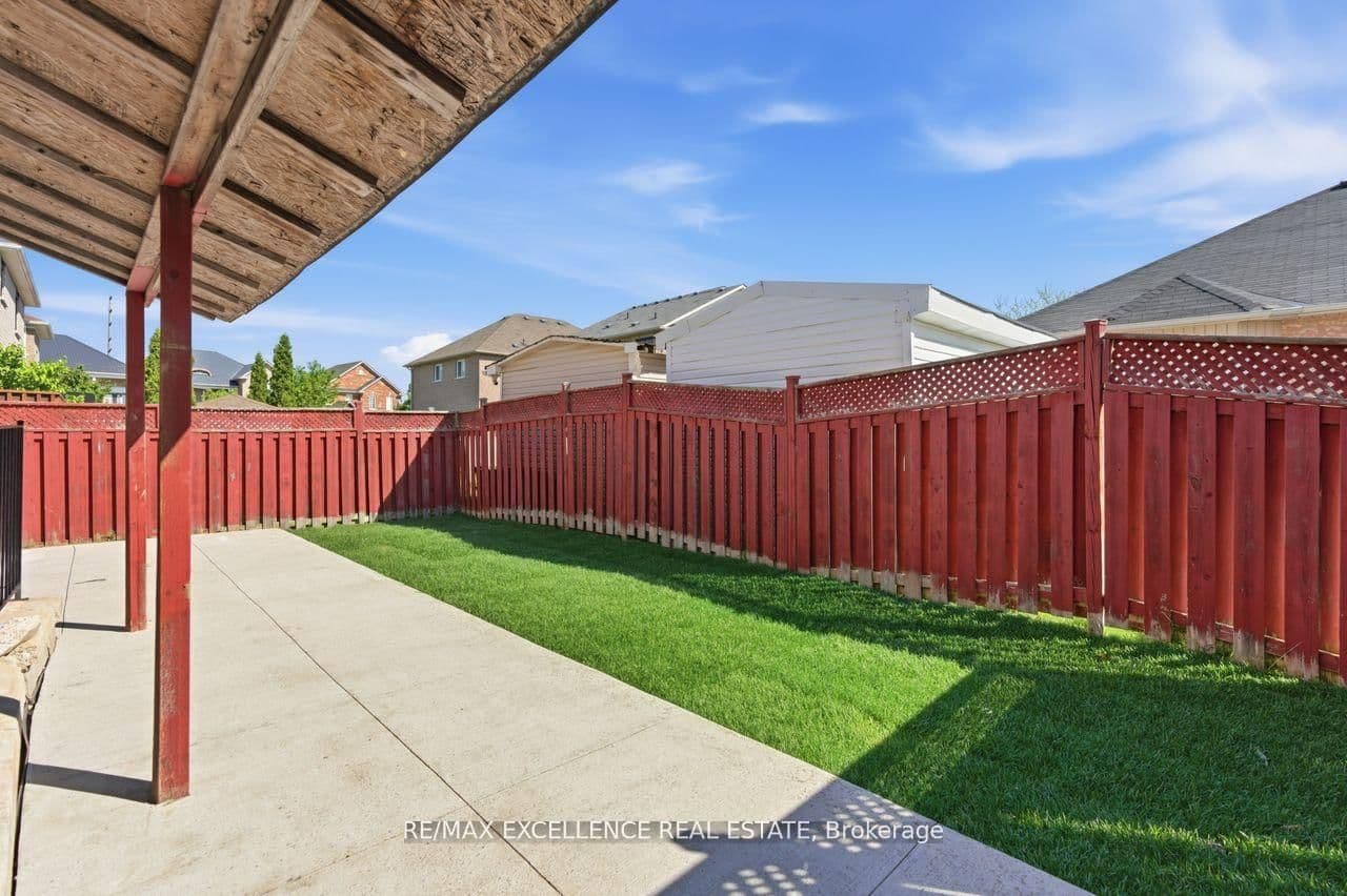 41 Brentcliff Drive thumbnail 35