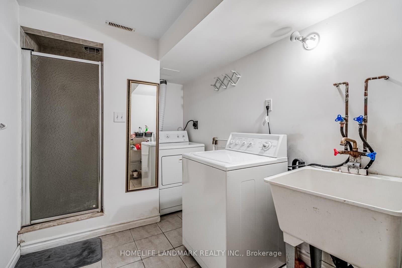 4165 Fieldgate Drive, Unit 57 thumbnail 25