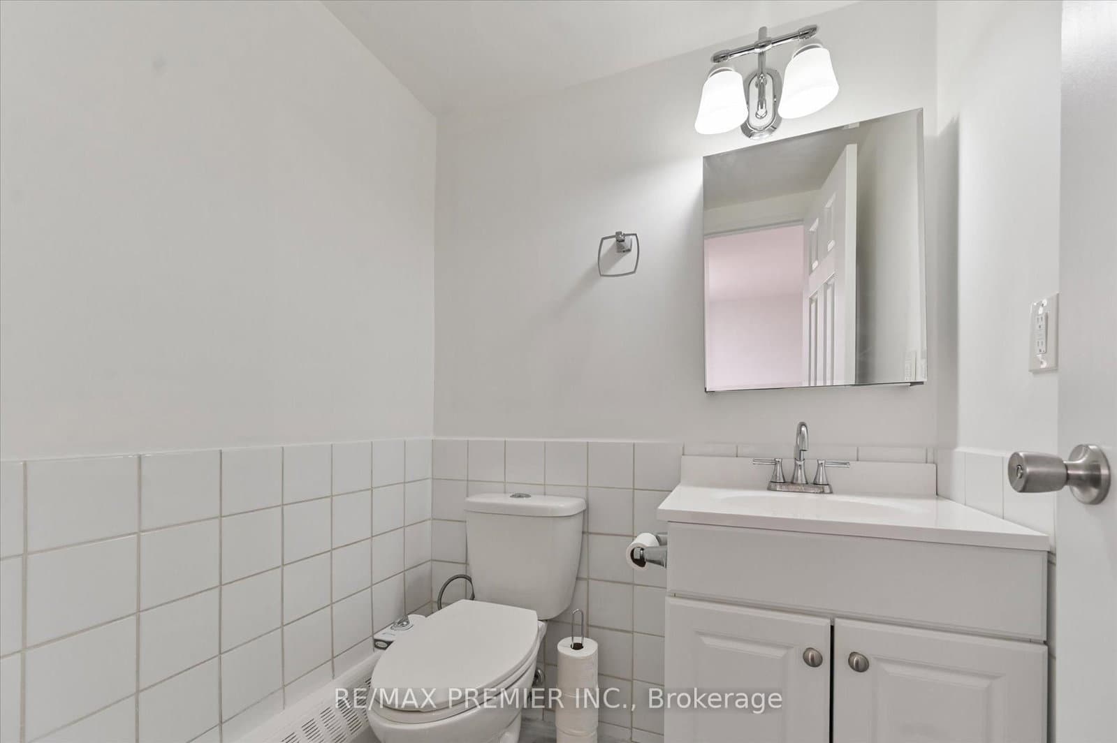 25 Four Winds Drive, Unit 604 thumbnail 21