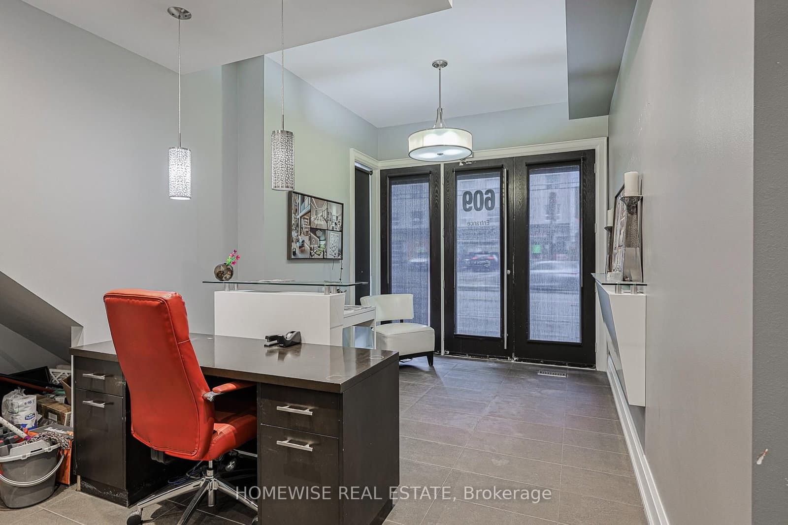 609 Marlee Avenue, Unit A thumbnail 2
