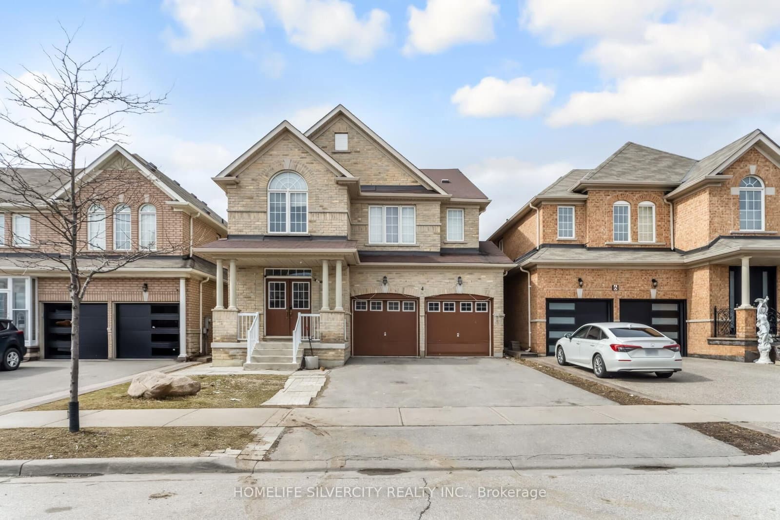 4 Fossil Street - Image 1
