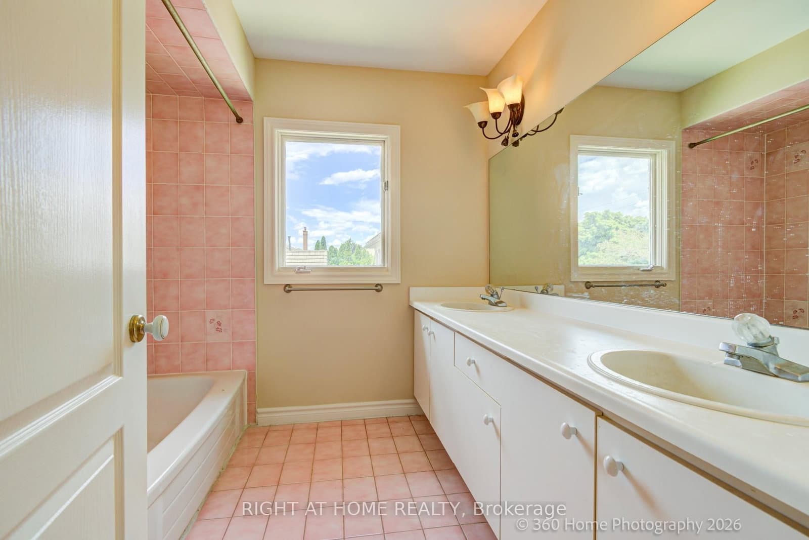 5037 Mississauga Road thumbnail 28