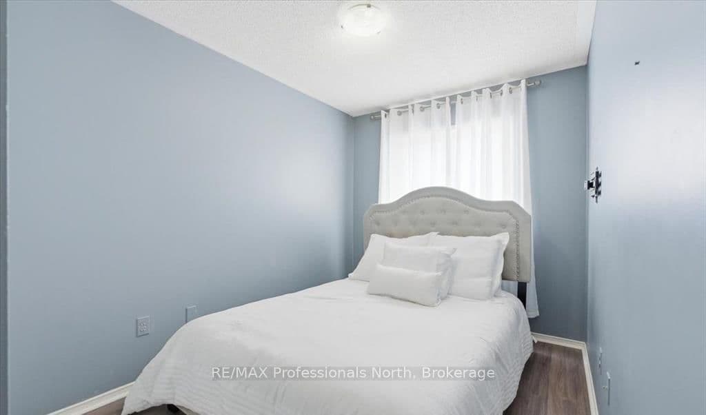 98 Roxton Road thumbnail 17