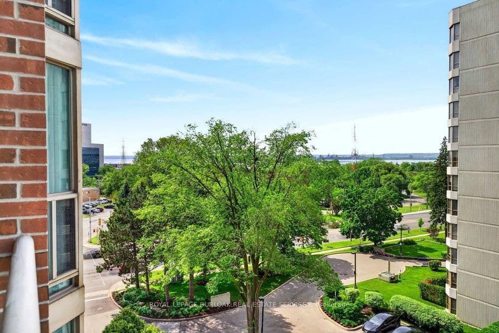1225 North Shore Boulevard E, Unit 710 thumbnail 25