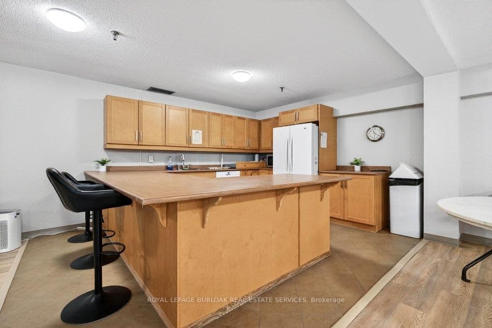 1225 North Shore Boulevard E, Unit 710 thumbnail 29