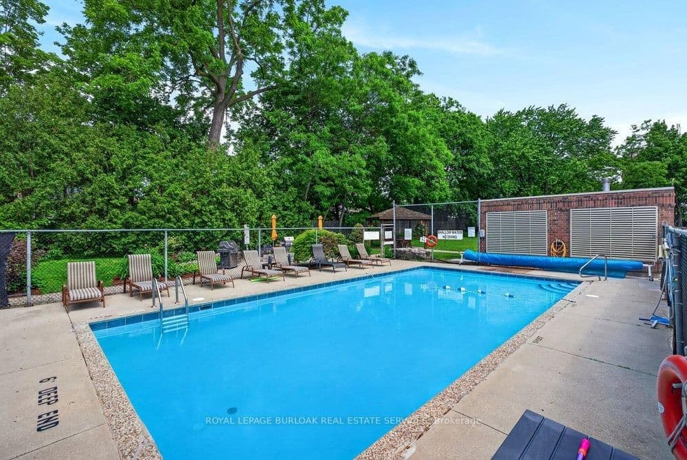 1225 North Shore Boulevard E, Unit 710 thumbnail 40