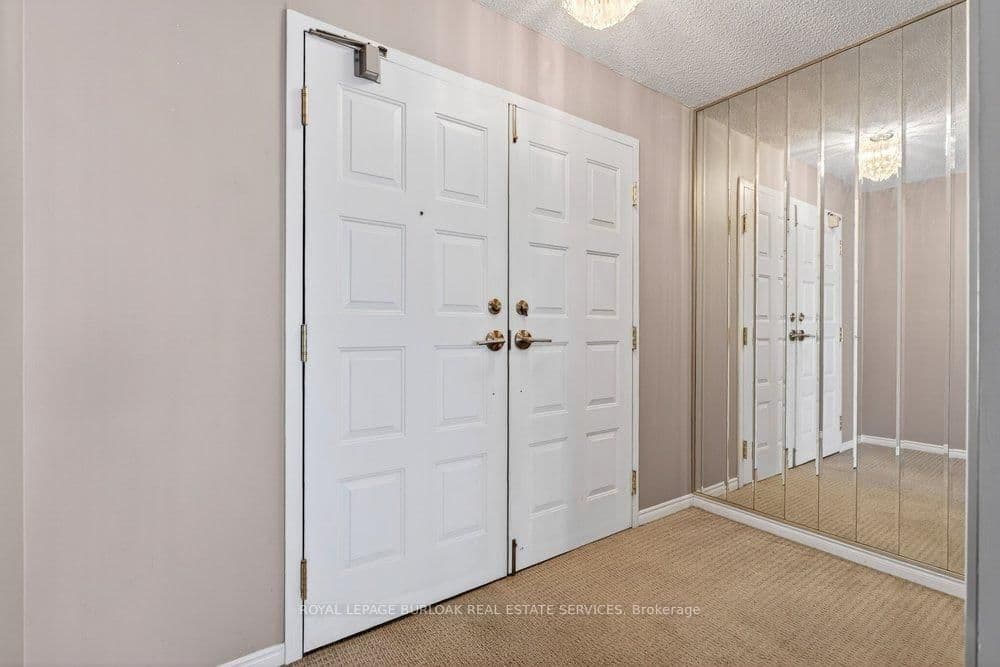 1225 North Shore Boulevard E, Unit 710 thumbnail 7