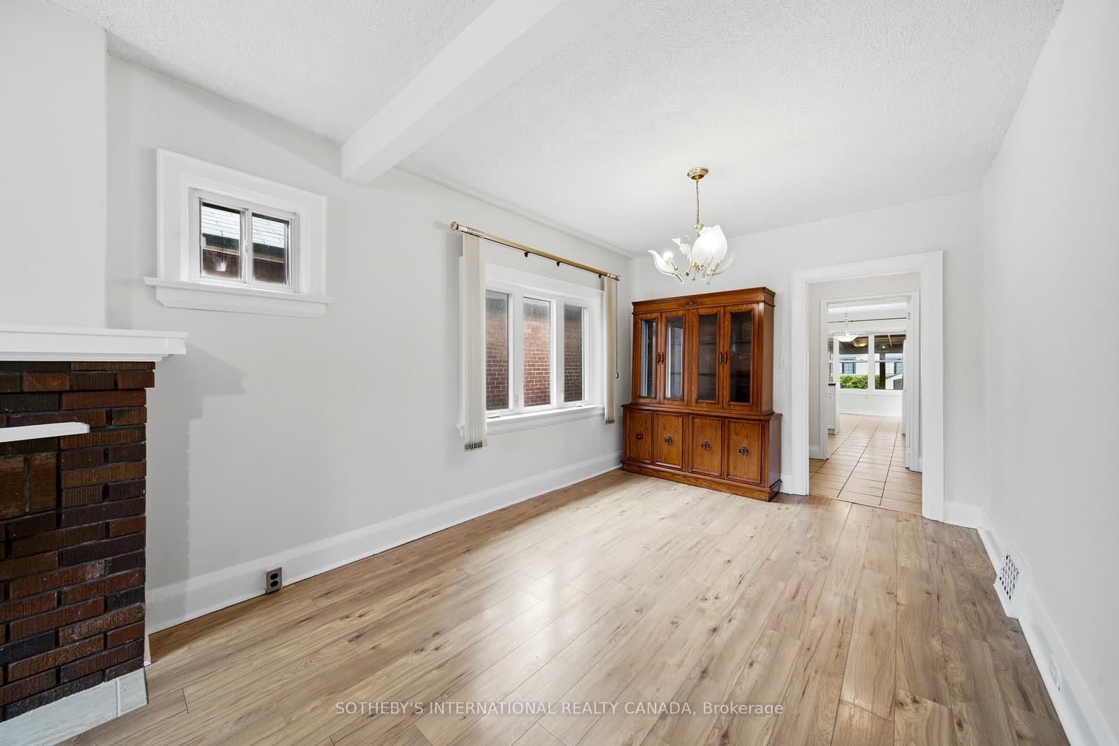 20 Bicknell Avenue thumbnail 11