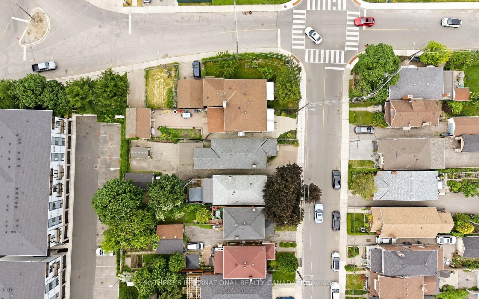 20 Bicknell Avenue thumbnail 41