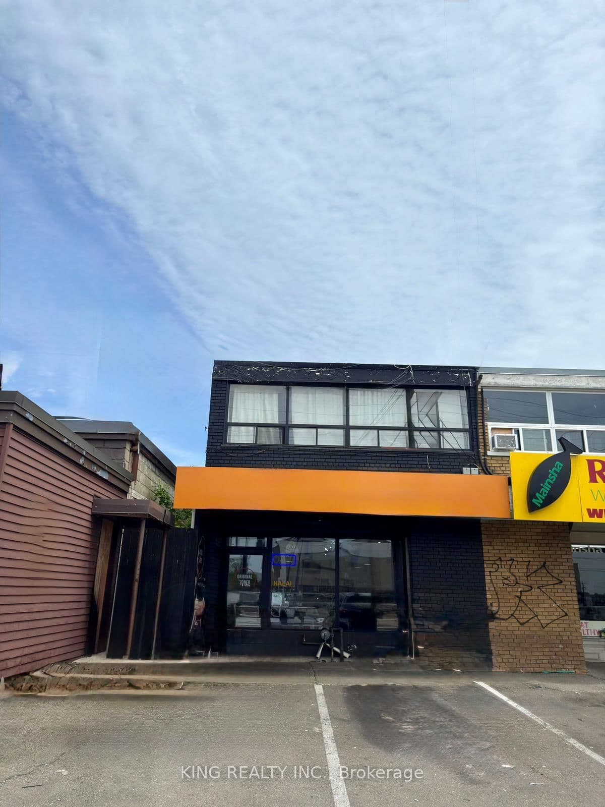 3277 Dufferin Street thumbnail 6
