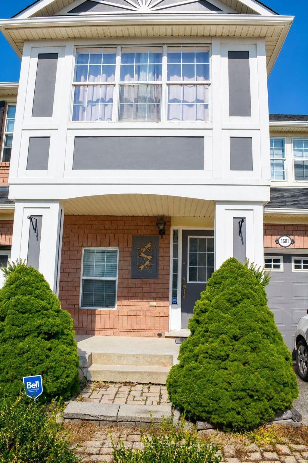 1681 Stover Crescent thumbnail 4