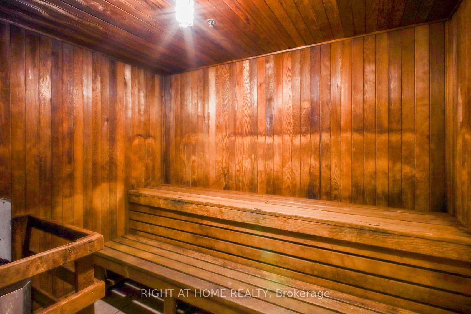 2565 Erin Centre Boulevard, Unit 1509 thumbnail 31