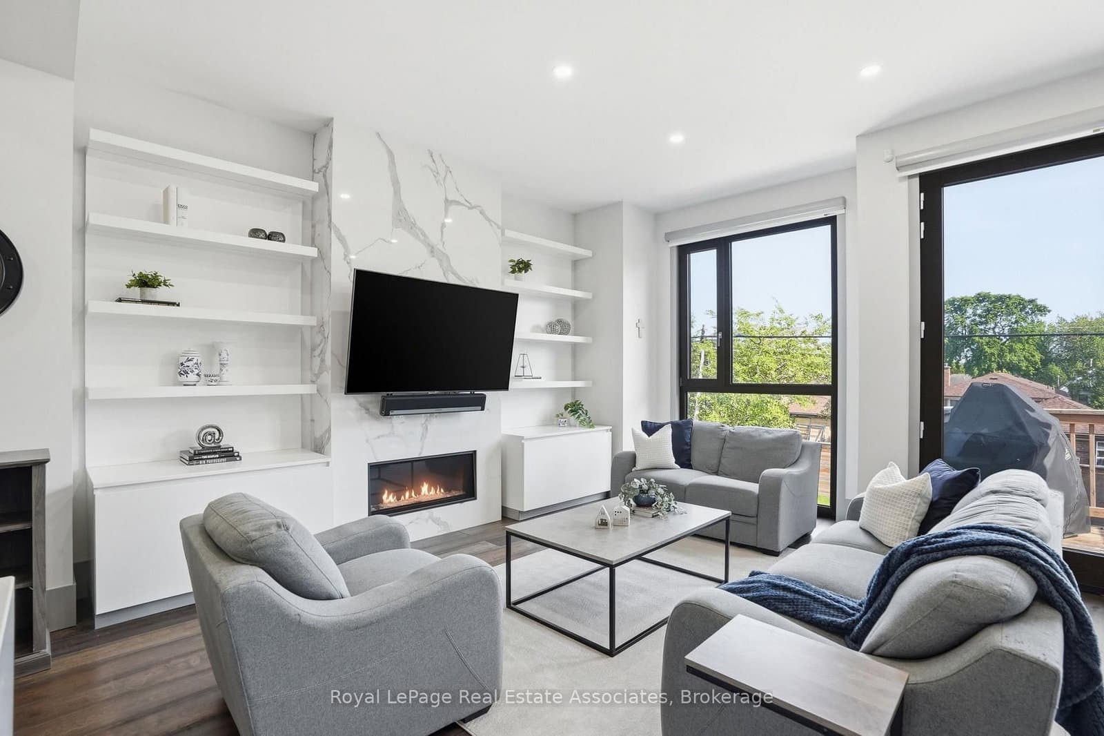 357B Melrose Street thumbnail 10