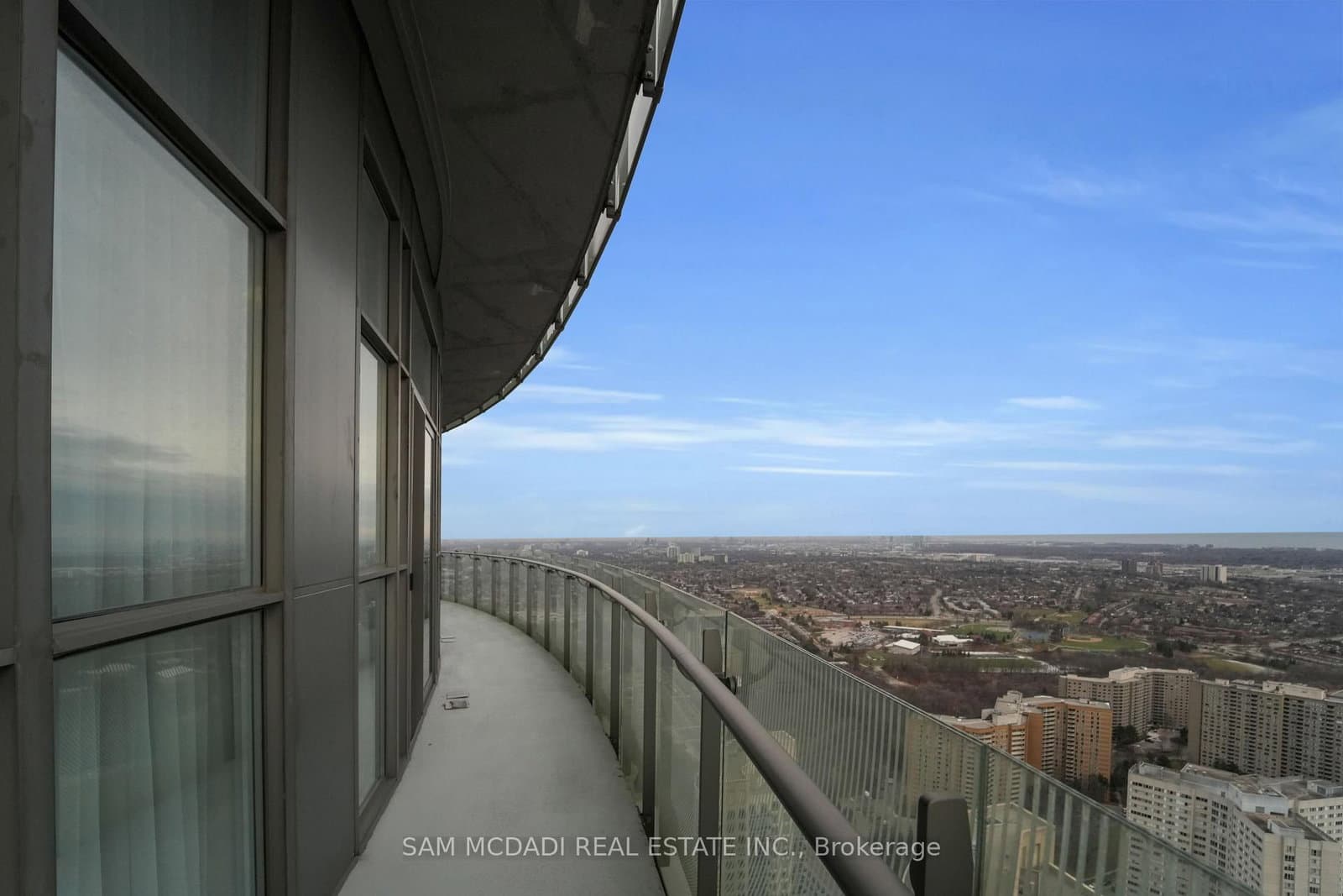 50 Absolute Avenue, Unit PH3 thumbnail 32