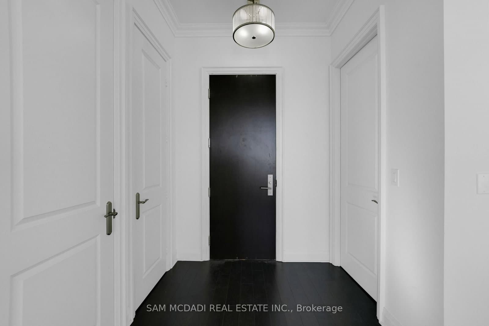50 Absolute Avenue, Unit PH3 thumbnail 34