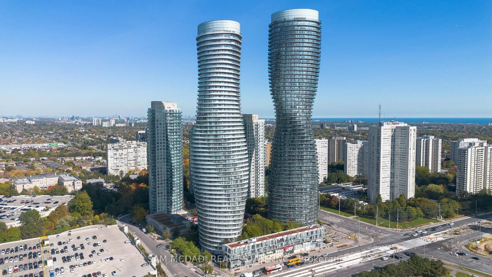 50 Absolute Avenue, Unit PH3 thumbnail 38