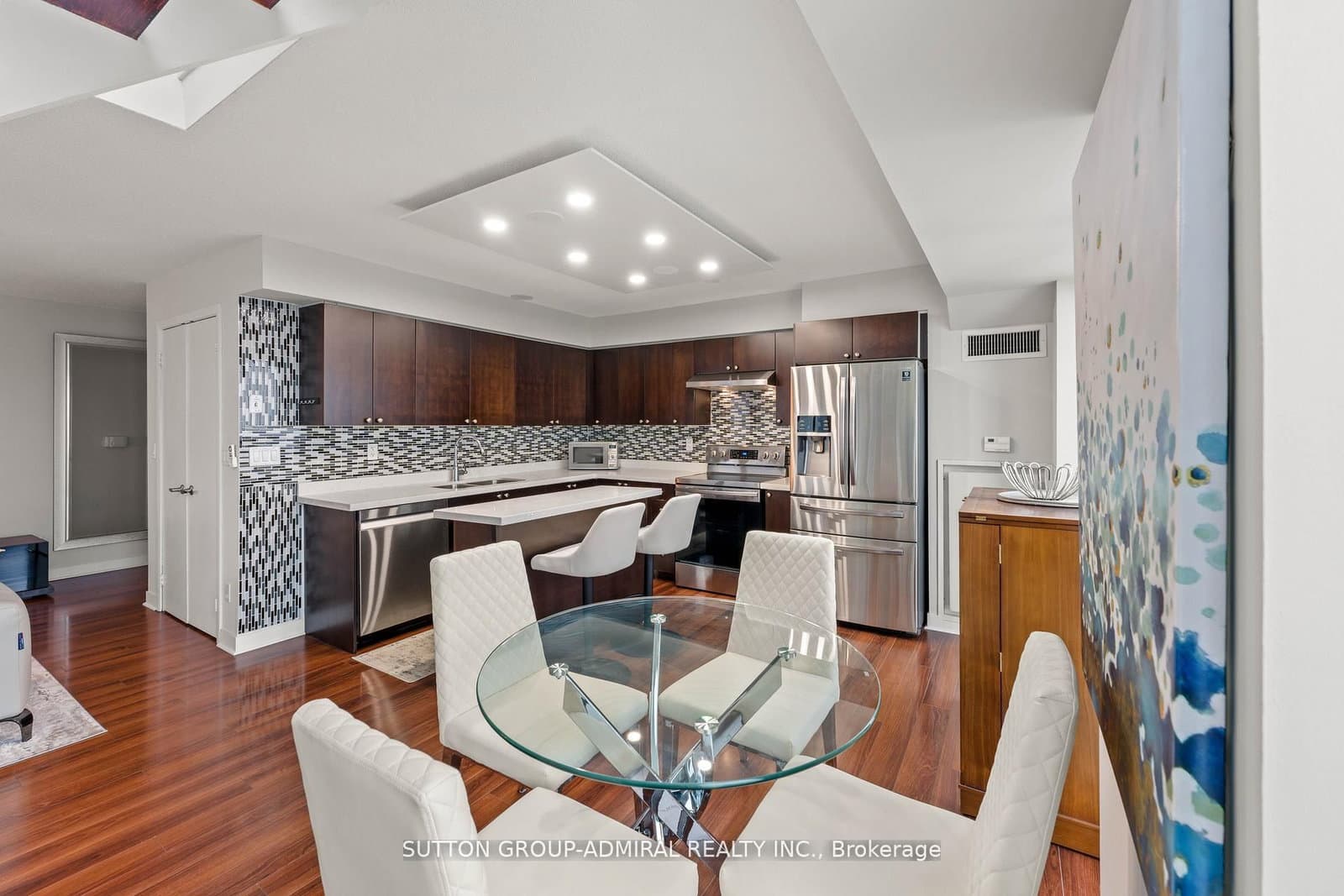 155 Legion Road N, Unit 2513 thumbnail 12