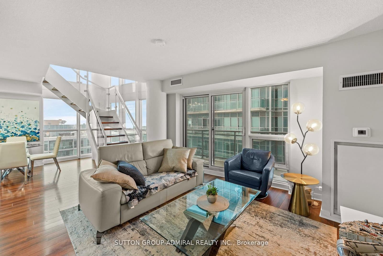 155 Legion Road N, Unit 2513 thumbnail 4